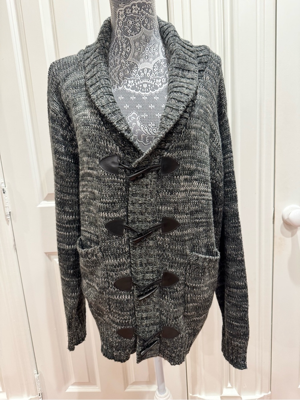 Shawl Collar Toggle Cardigan Sweater - Gray/Black. Sz. M Fisherman Preppy Fall